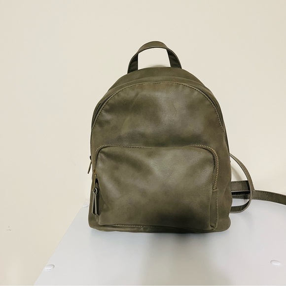 Universal Threads Backpack (See Description) - Picture 3 of 11